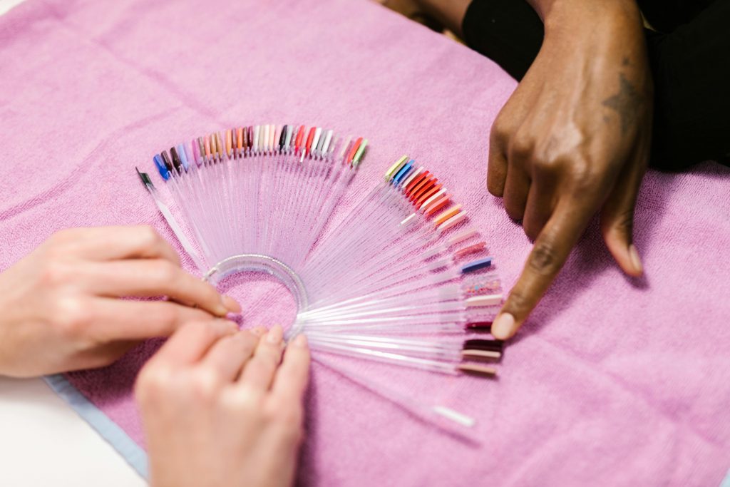 manicura en Santa Cruz de Tenerife , salón de uñas , salón de belleza , Kokaii centro de estética , salón Kokaii , expertos en uñas , nail art, uñas acrílicas