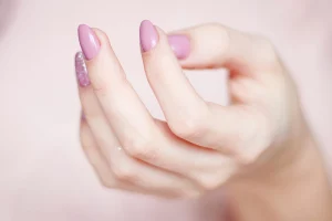 manicura en Santa Cruz de Tenerife , salón de uñas , salón de belleza , Kokaii centro de estética , salón Kokaii , expertos en uñas